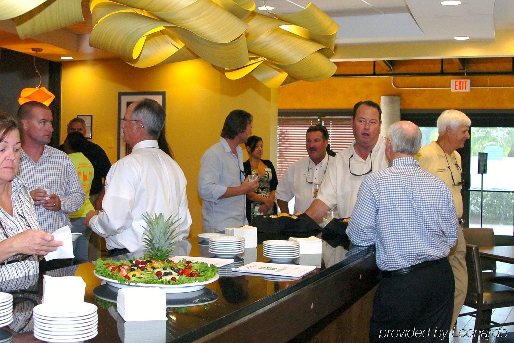 Holiday Inn - Fort Myers - Downtown Area By Ihg Exterior photo