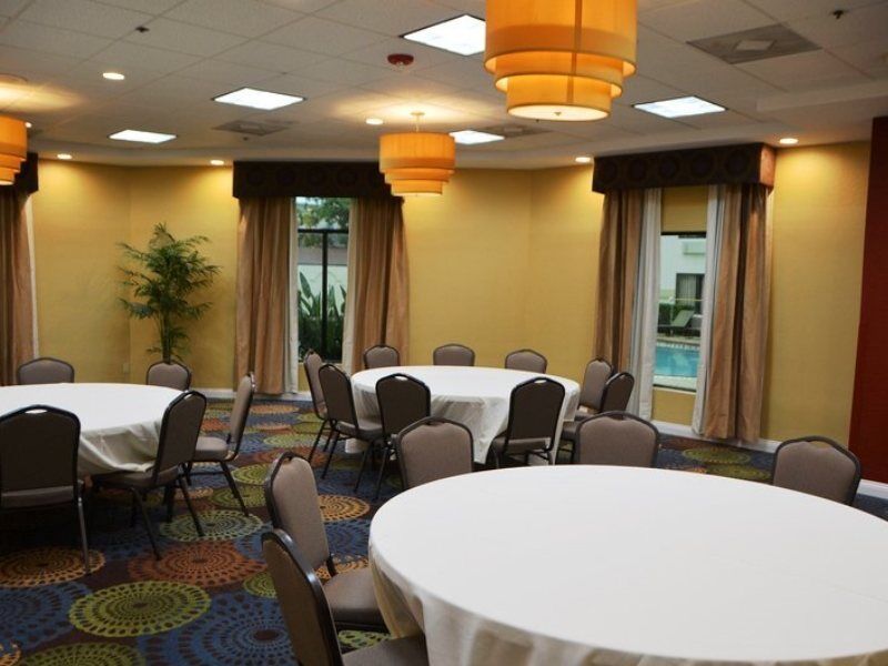 Holiday Inn - Fort Myers - Downtown Area By Ihg Exterior photo